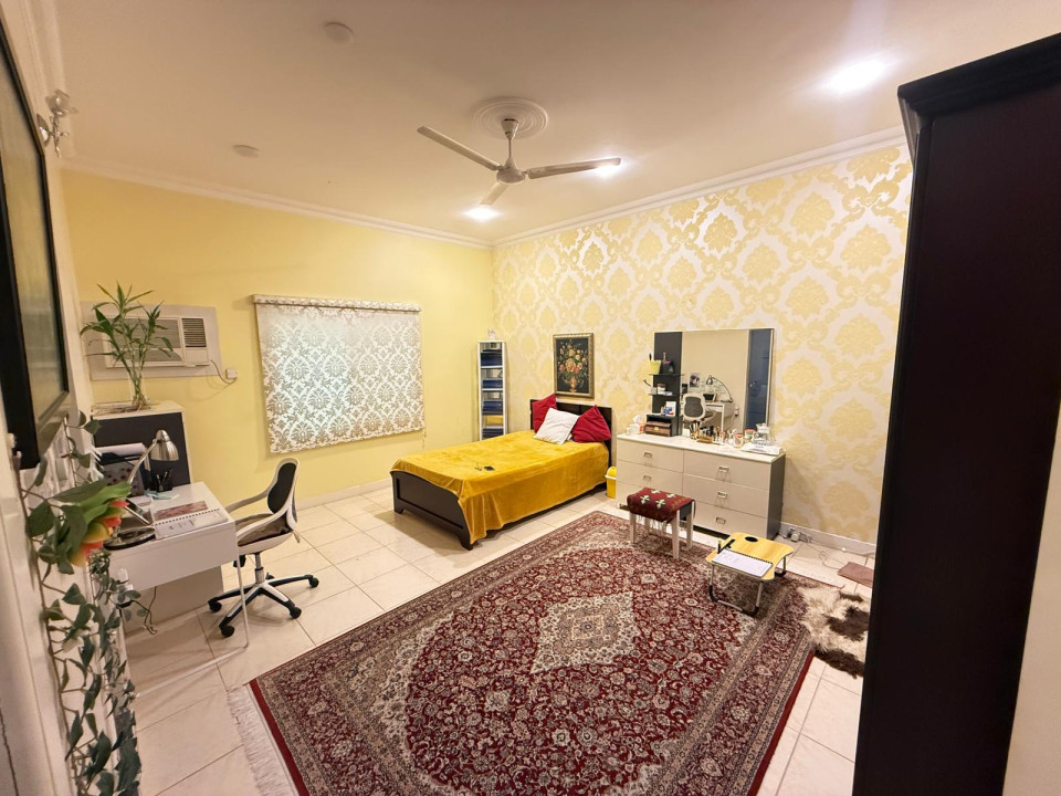 صورة فيلا للبيع في الجنبية #10095 5