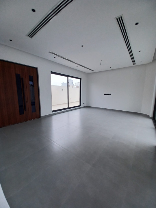 Villa for Sale in Sar Image #10137 3