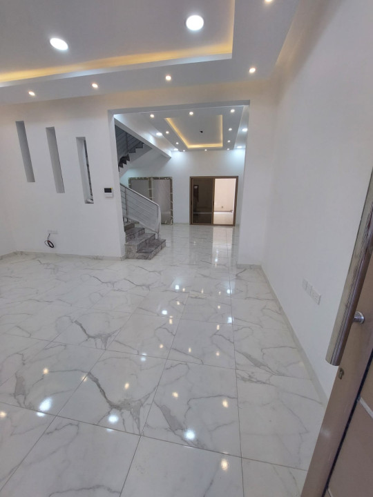 Villa for Sale in Durrat Al Muharraq Image #10467 1
