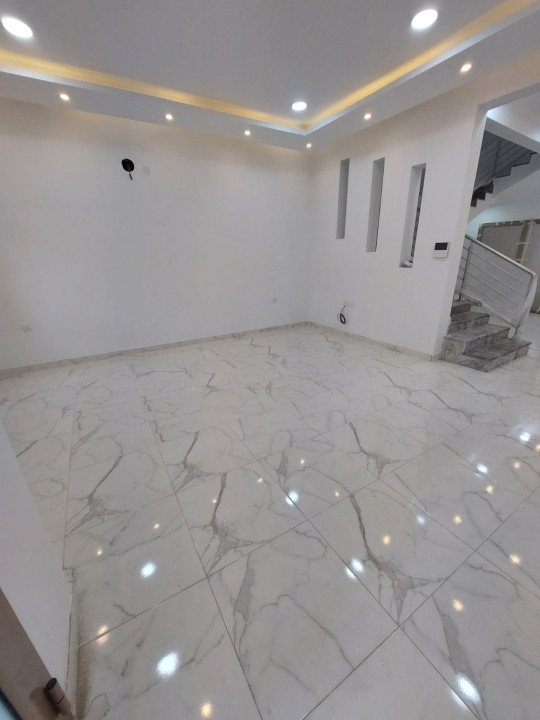Villa for Sale in Durrat Al Muharraq Image #10467 2