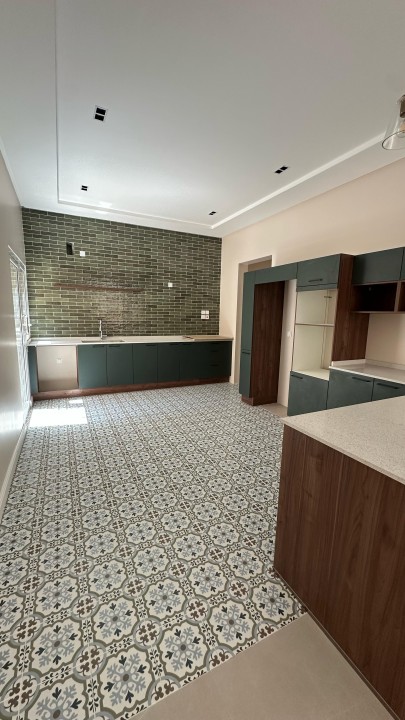 Villa for Sale in Sar Image #7855 3