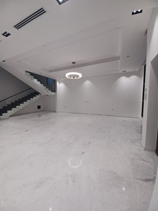 صورة فيلا للبيع في سرايا 1 #7945 8