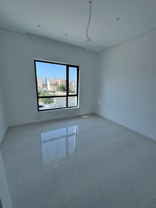 صورة فيلا للبيع في توبلي #7953 4