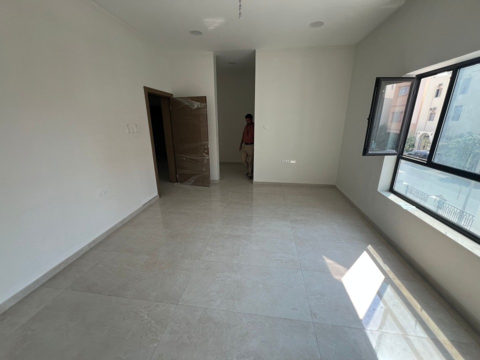 صورة فيلا للبيع في بني جمرة #7988 2