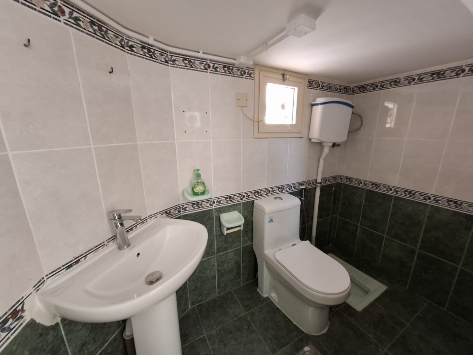 صورة فيلا للإيجار في جبلة حبشي #8543 6