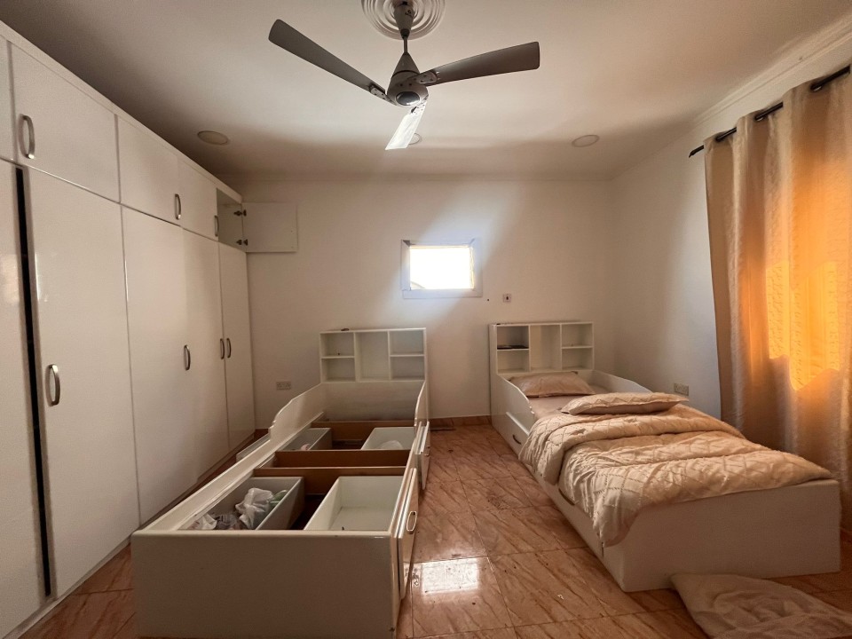 صورة فيلا للبيع في مدينة عيسى #8755 4