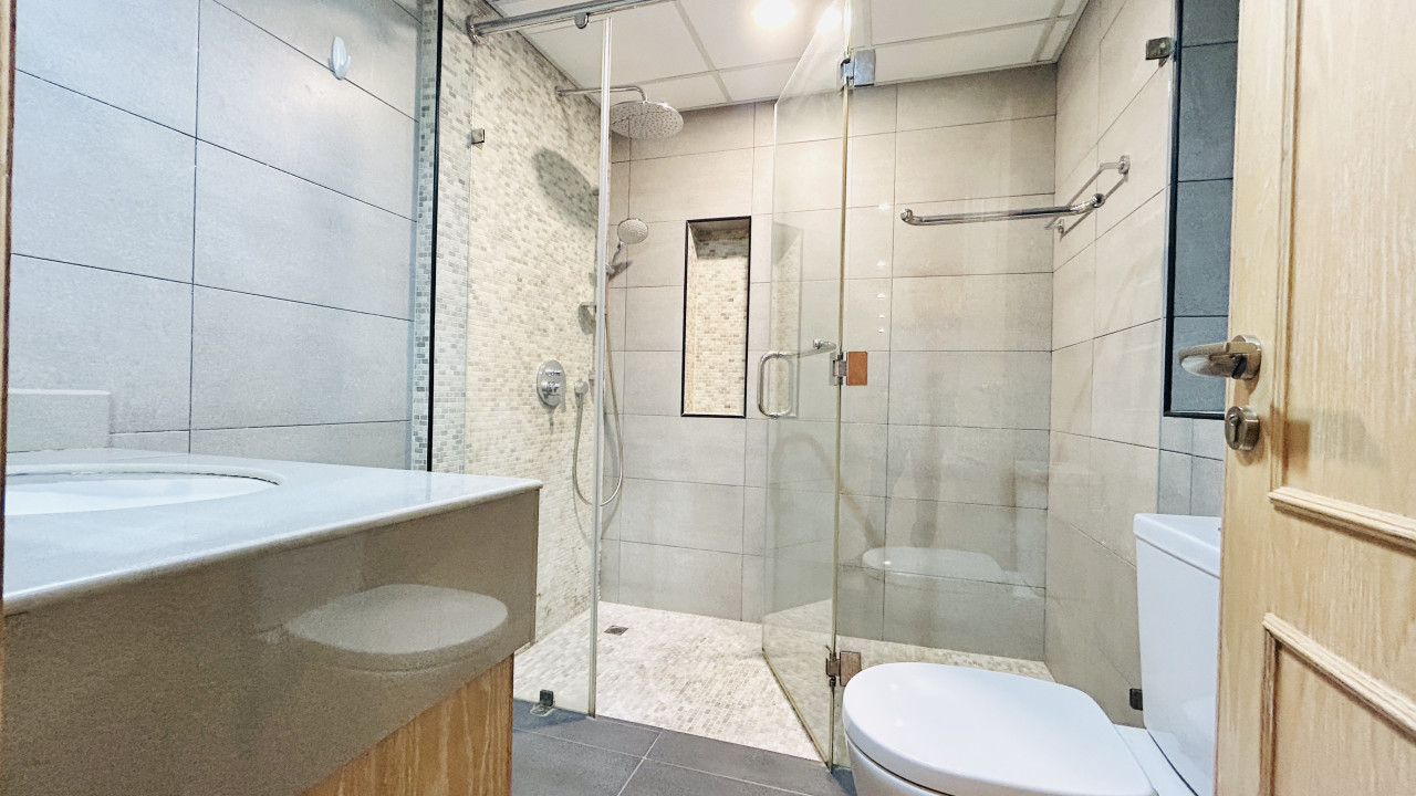 Apartment for Rent in Juffair Image #10212 4