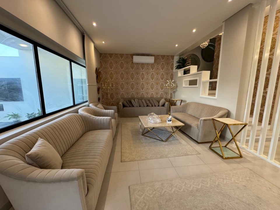 Villa for Sale in Sar Image #8852 5