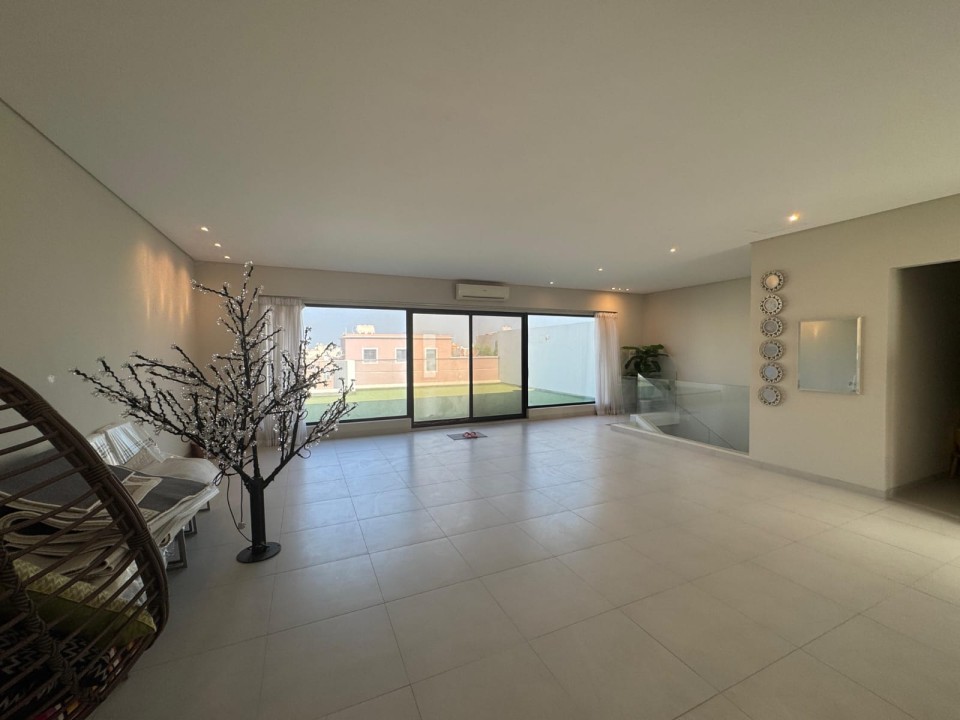 Villa for Sale in Sar Image #8852 7