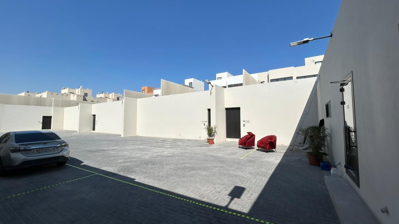 صورة فيلا للبيع في الجنبية #9284 3