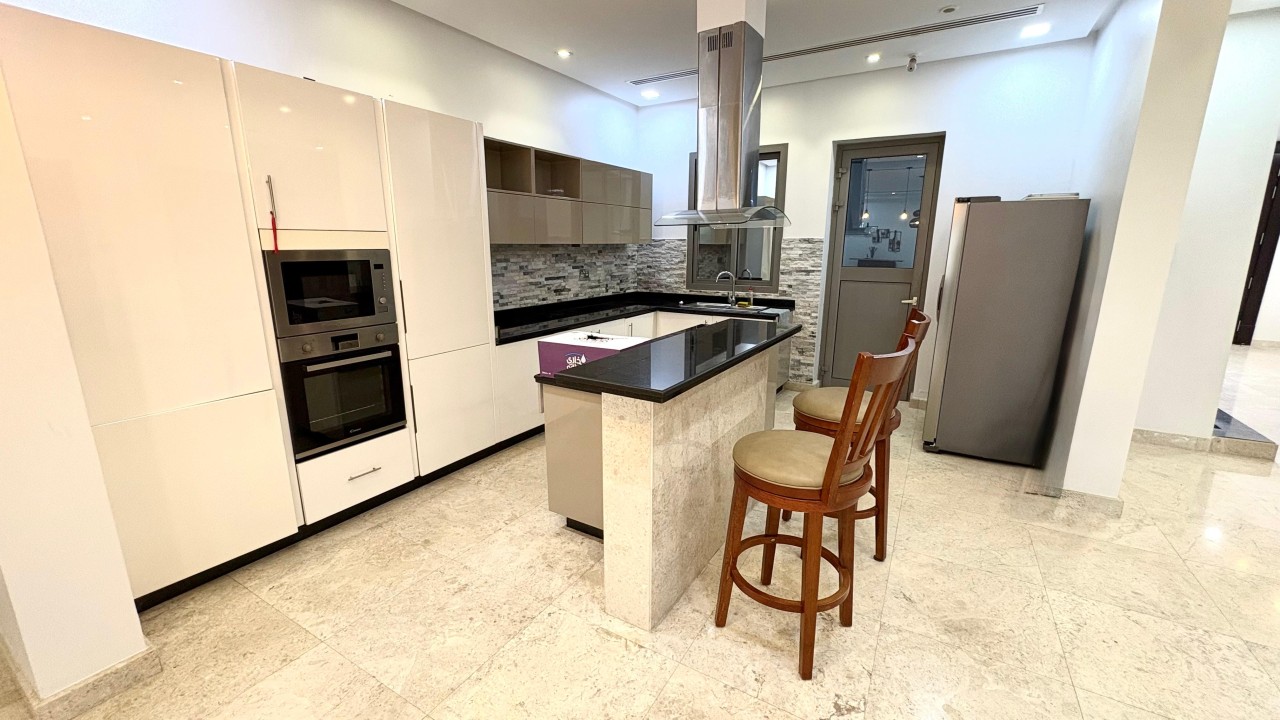 Villa for Rent in Amwaj Island Image #9287 3