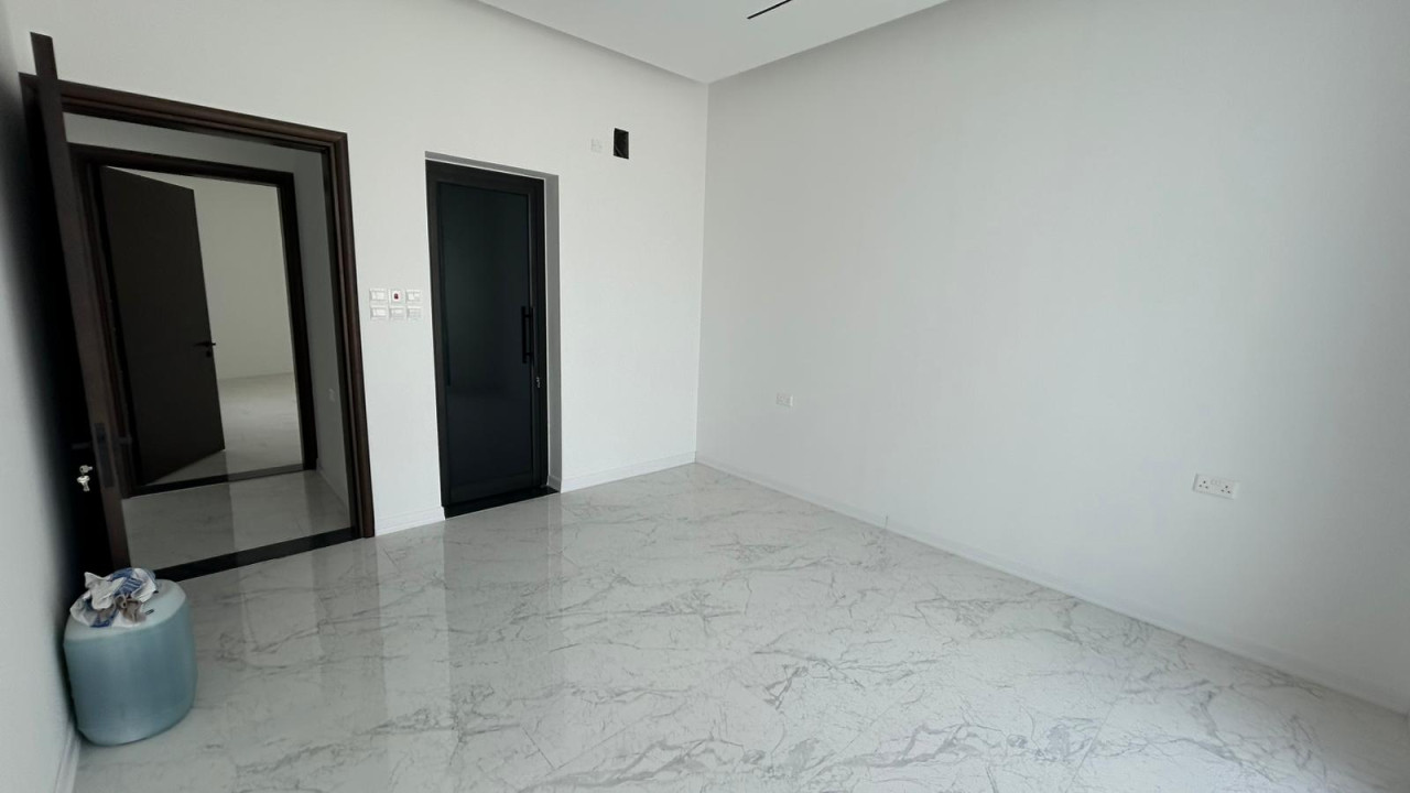 صورة فيلا للبيع في مقابة #9881 2