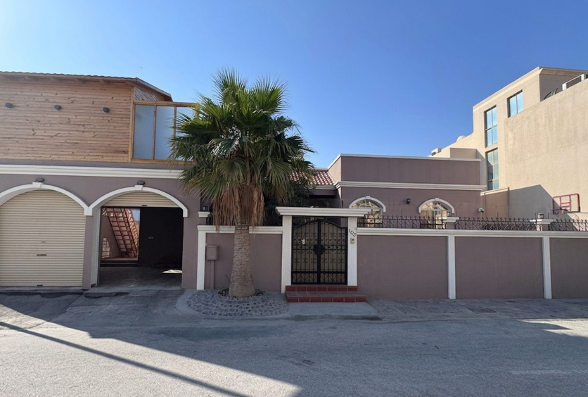 Villa for Sale in Aali Image #10159 0