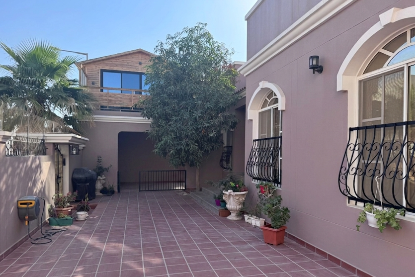 Villa for Sale in Aali Image #10159 1