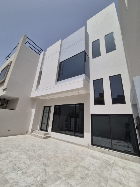 Villa for Sale in Sitra Image #10649 1