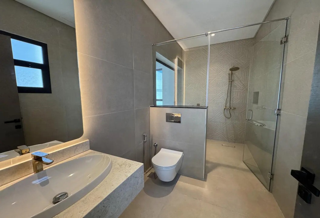 صورة فيلا للبيع في سار #8464 7