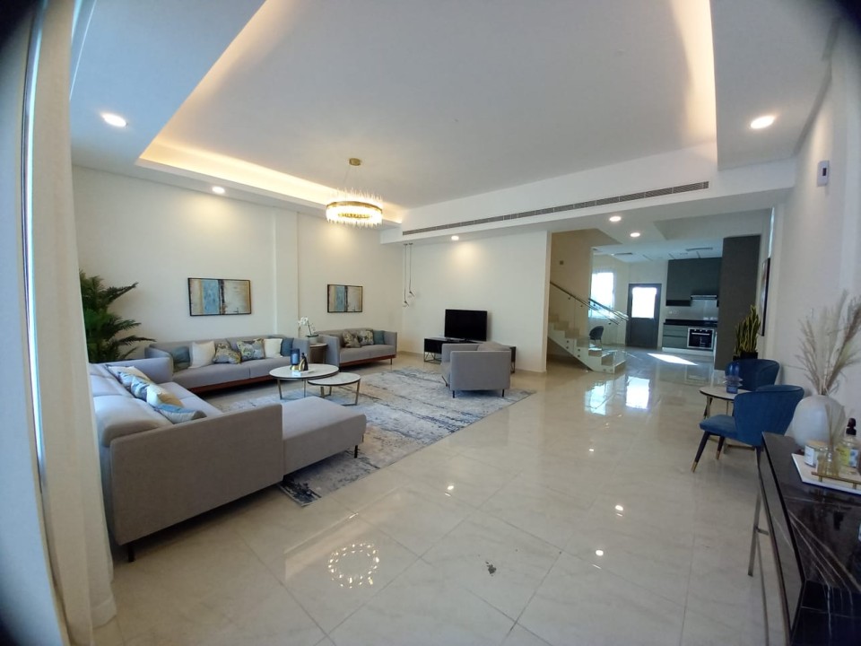 صورة فيلا للبيع في الحد #8533 3