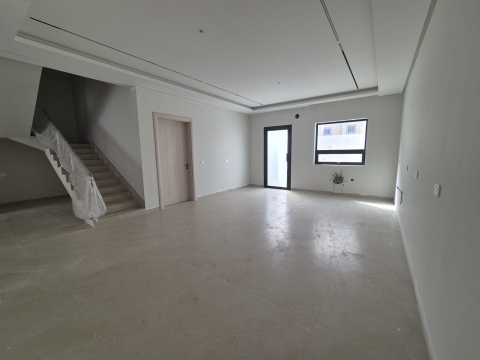 صورة فيلا للبيع في النويدرات #8574 2