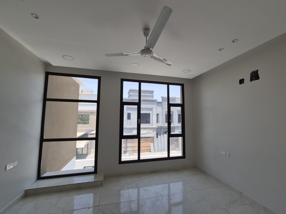 صورة فيلا للبيع في المالكية #8602 5