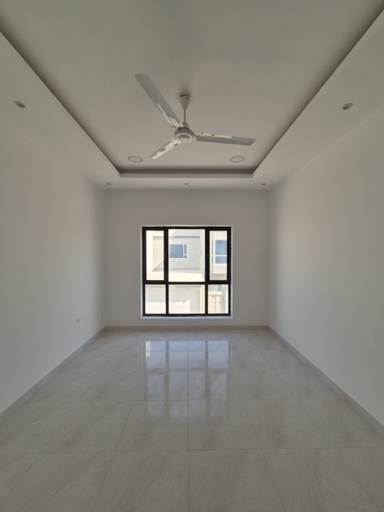 صورة فيلا للبيع في جد الحاج #8604 3