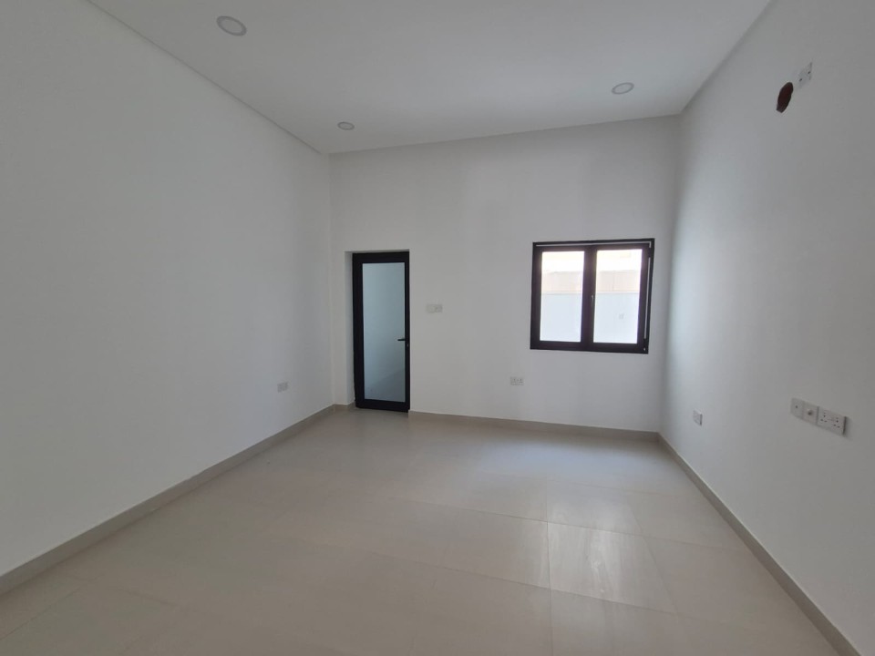 صورة فيلا للبيع في كرزكان #8606 4