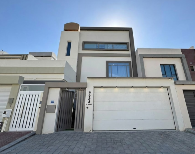 صورة فيلا للبيع في المالكية #8616 0 