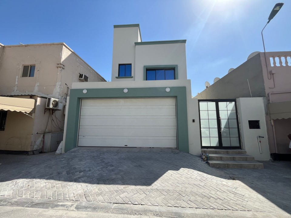 صورة فيلا للبيع في مدينة عيسى #9083 0