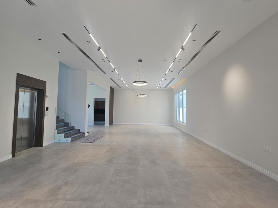 صورة فيلا للبيع في الجنبية #9741 2