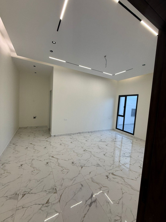 صورة فيلا للبيع في ديار المحرق #9810 3