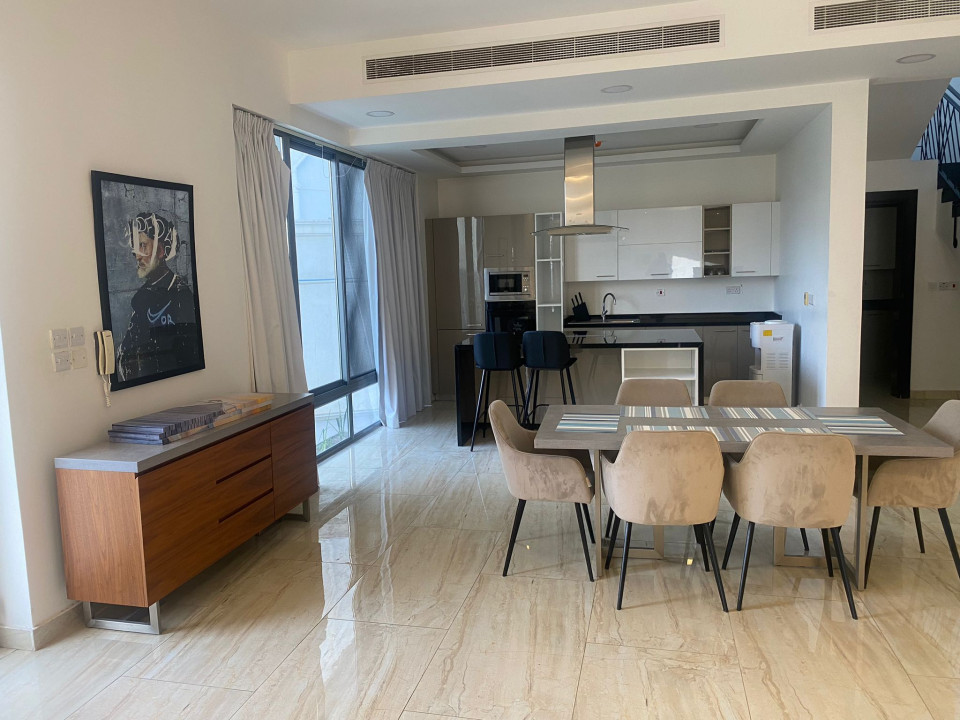Villa for Rent in Sar Image #10514 6