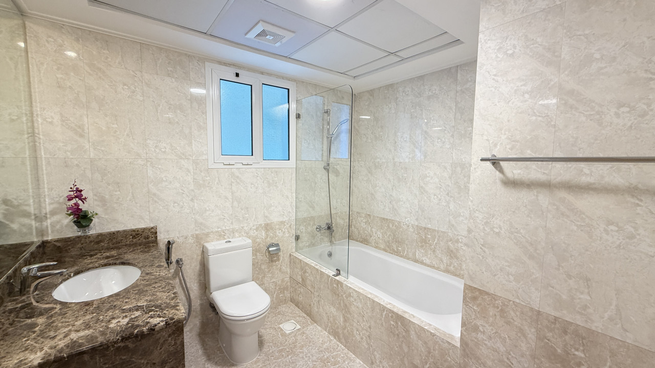 Apartment for Rent in Juffair Image #10522 8