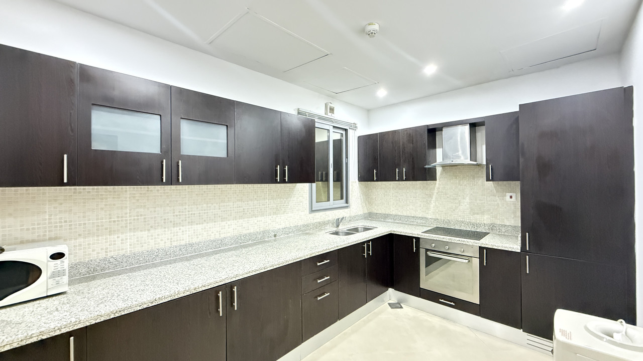Apartment for Rent in Juffair Image #10540 3