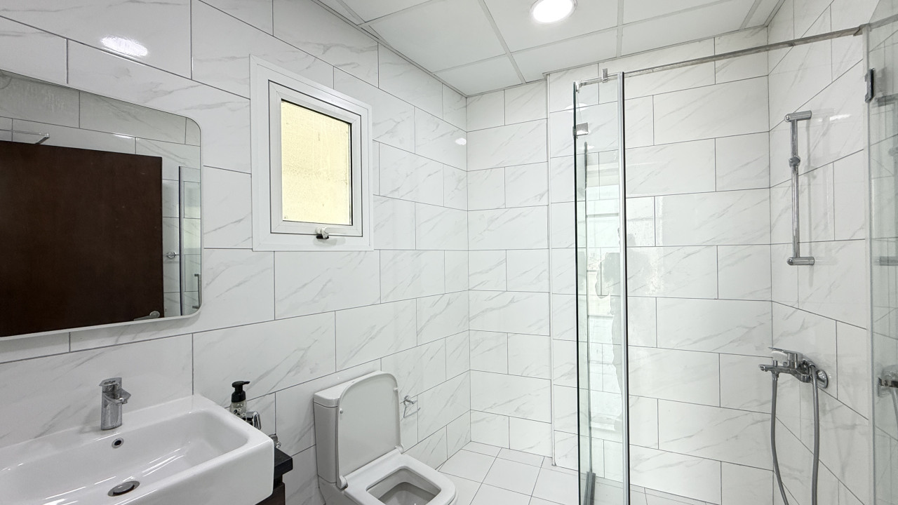 Apartment for Rent in Juffair Image #10545 5