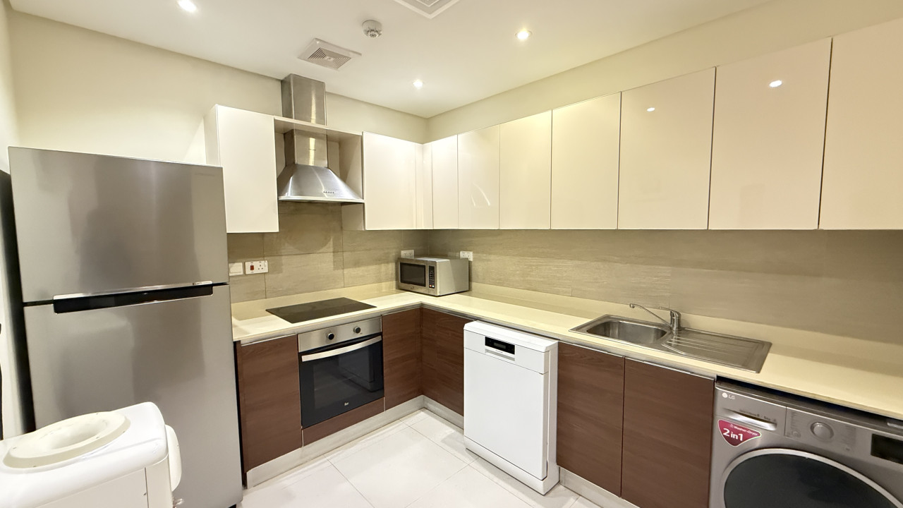 Apartment for Rent in Juffair Image #10546 4