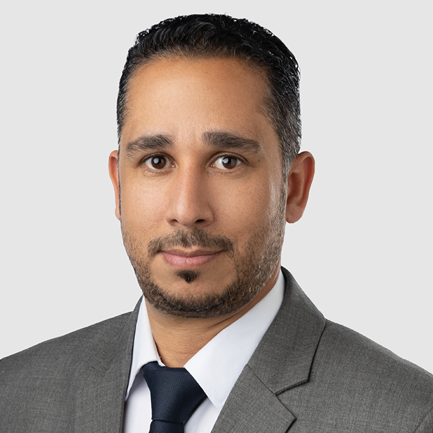 صورة حسن منصور