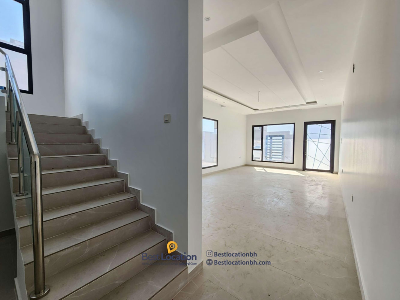 صورة فيلا للبيع في كرزكان #1988 1