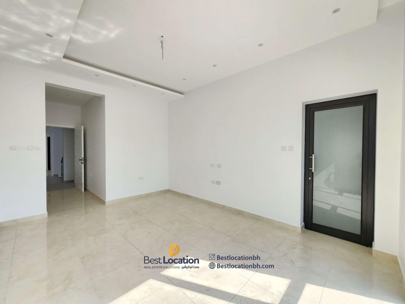 صورة فيلا للبيع في كرزكان #1988 4