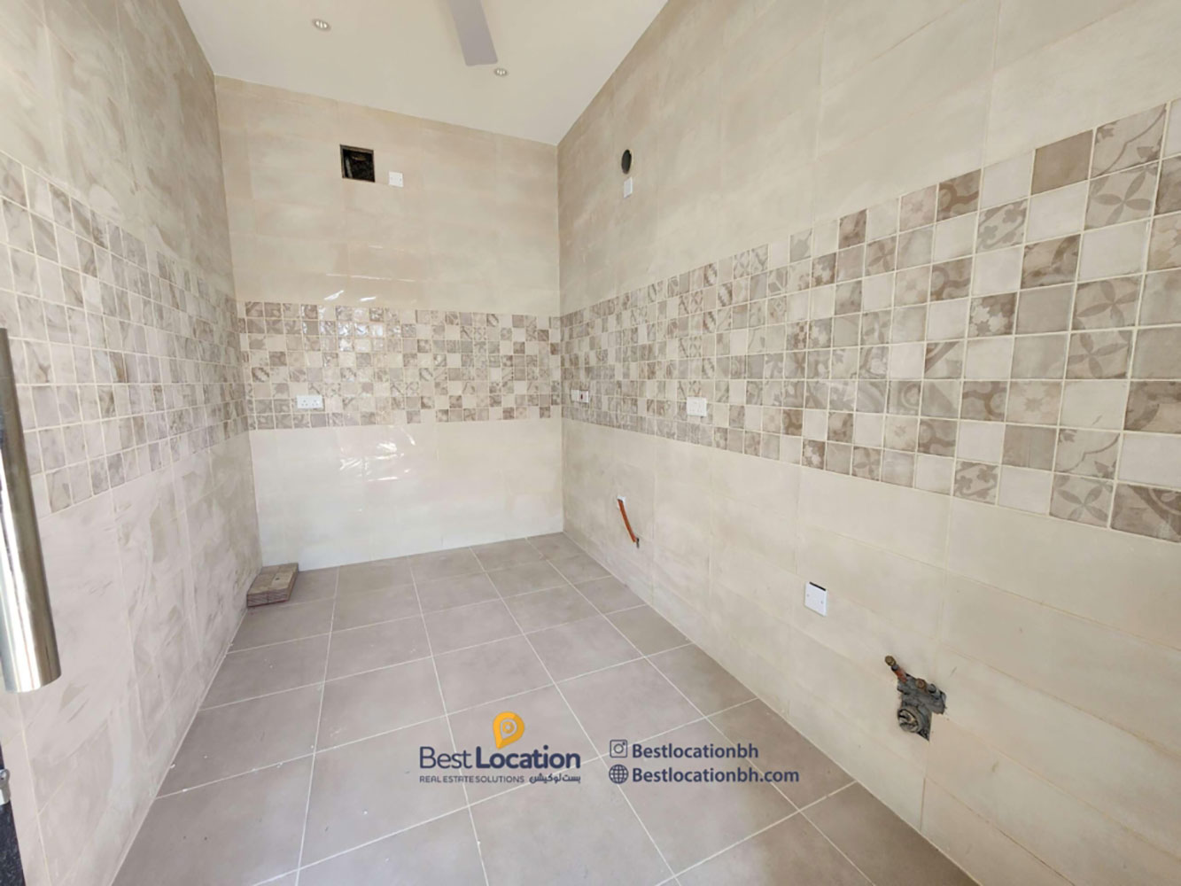 صورة فيلا للبيع في كرزكان #1988 7