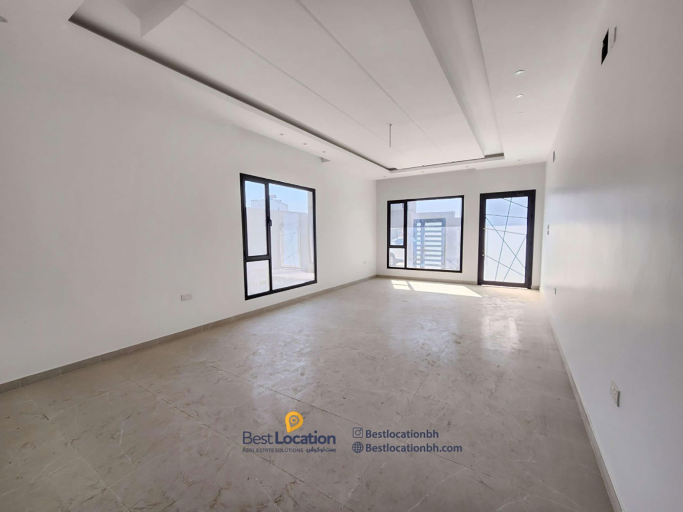 صورة فيلا للبيع في كرزكان #1988 3