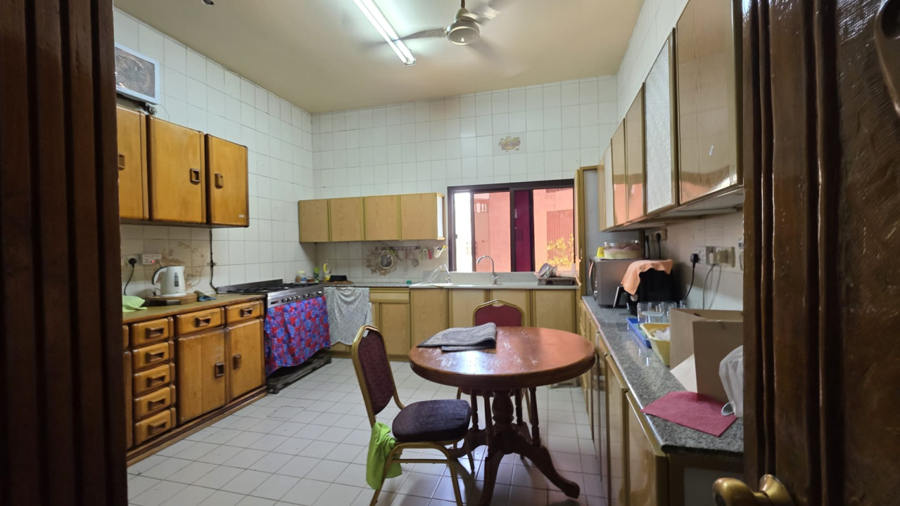 Villa for Sale in Arad Image #10606 5
