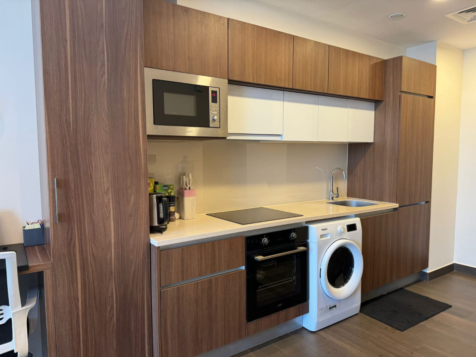 Studio Apartment for Sale in Juffair Image #10638 1