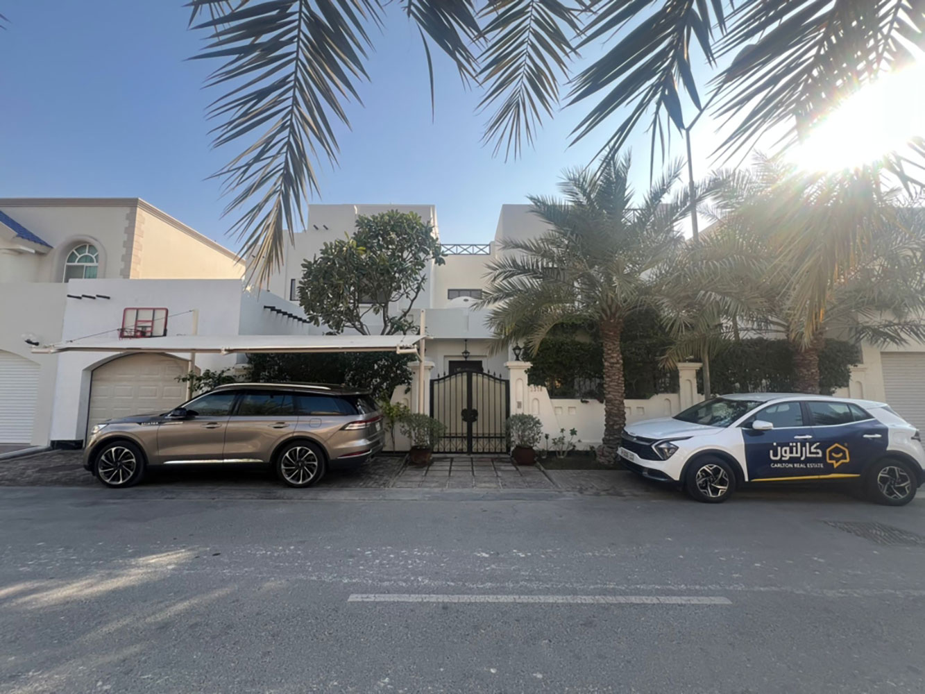 صورة فيلا للبيع في سار #3378 0 