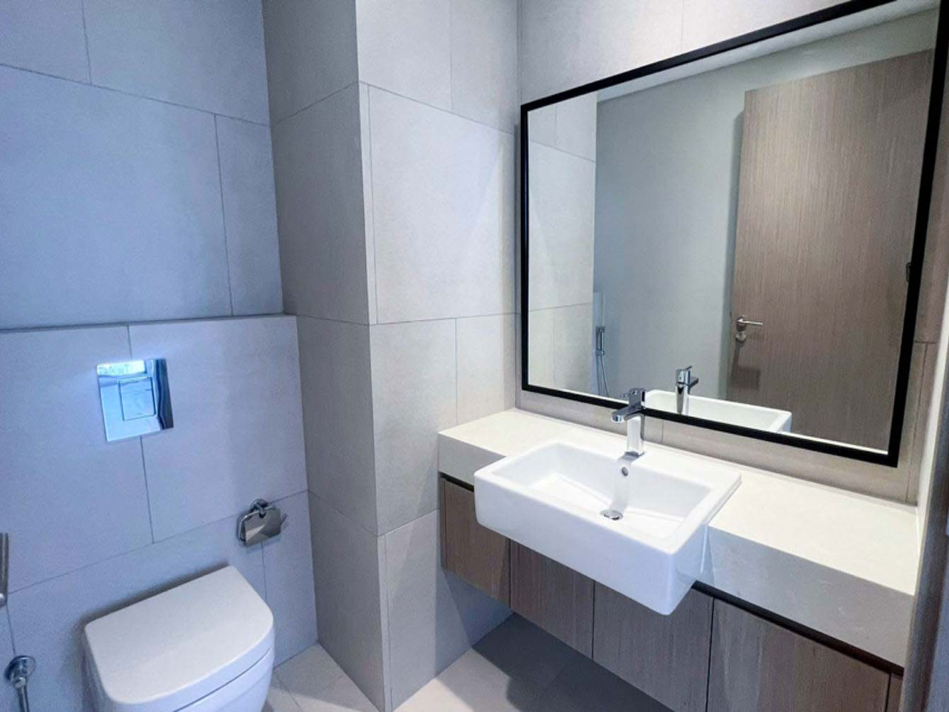 صورة شقة للبيع في مراسي البحرين #3434 3