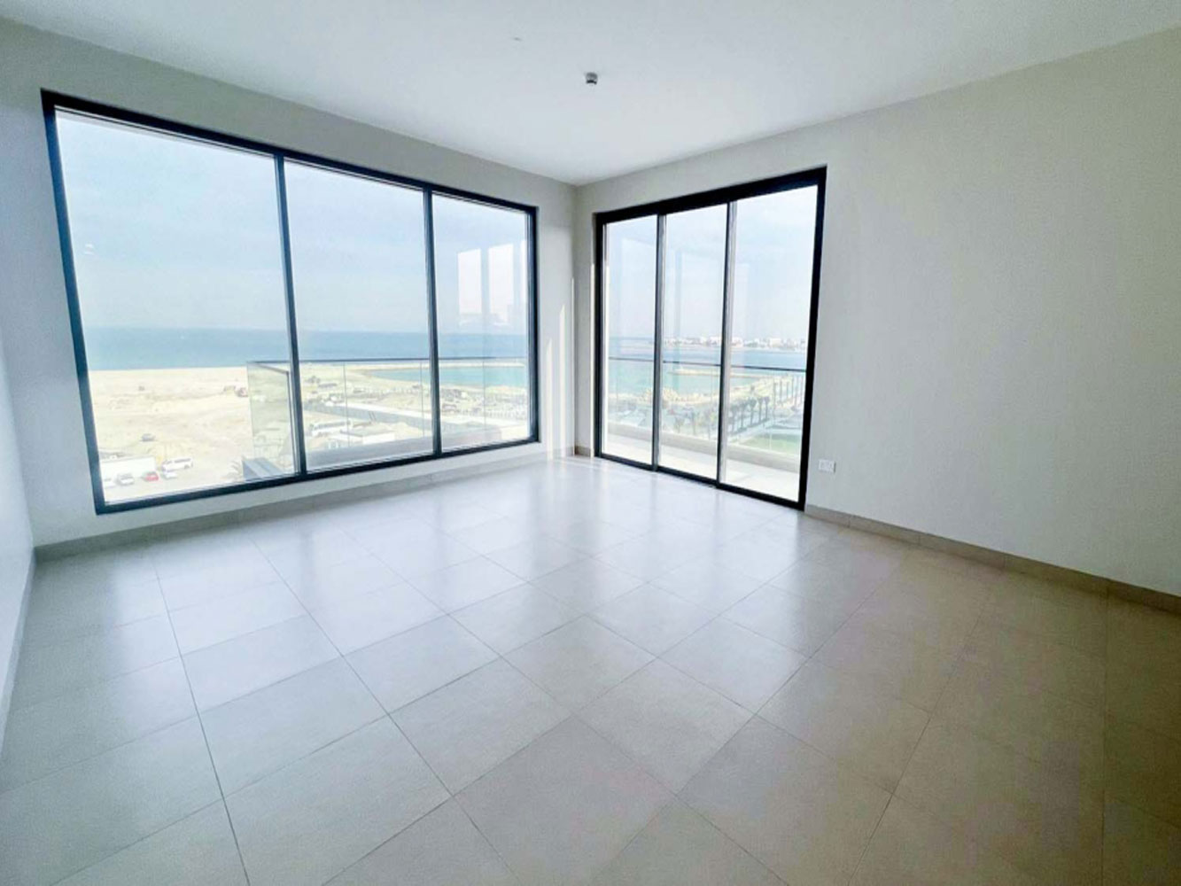 صورة شقة للبيع في مراسي البحرين #3434 0