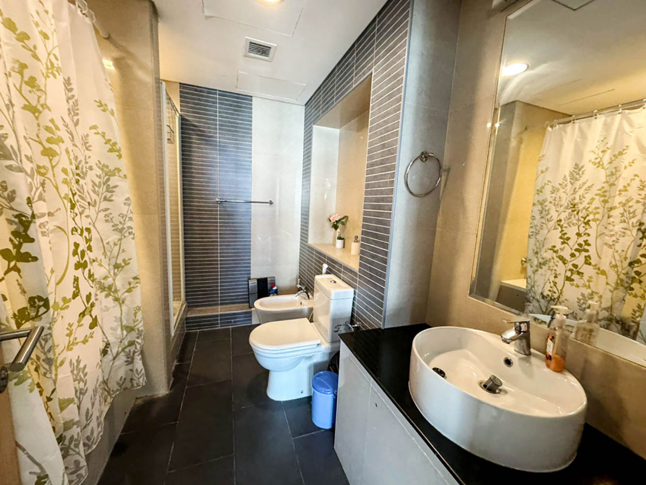 صورة شقة للبيع في جزر امواج #3445 2