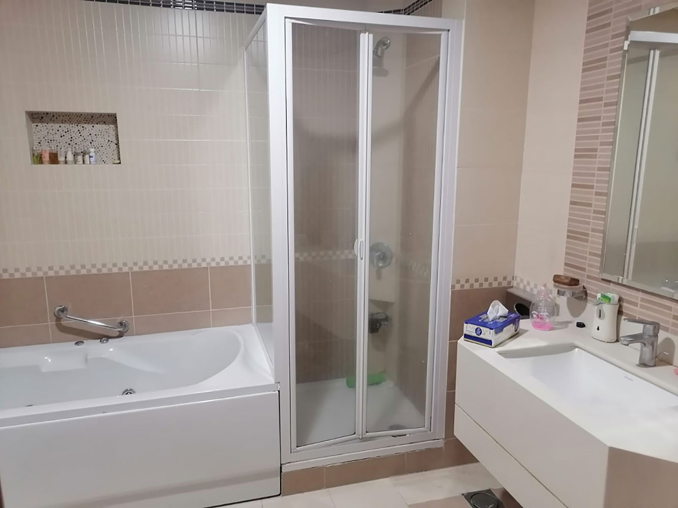 صورة شقة للبيع في السنابس #3531 1