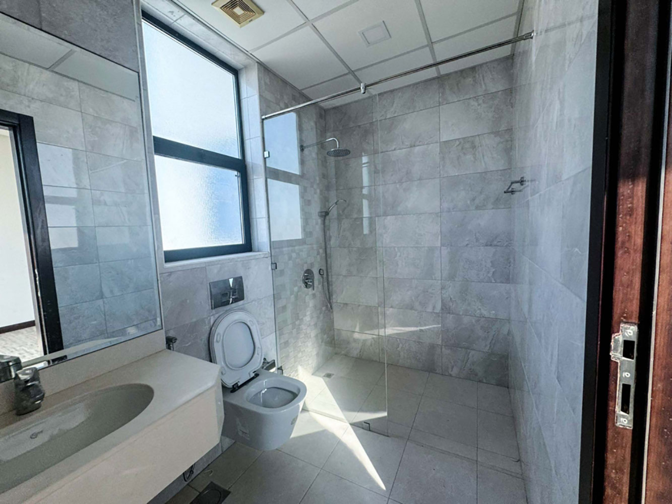 Apartment for Sale in Amwaj Island Image #3580 3