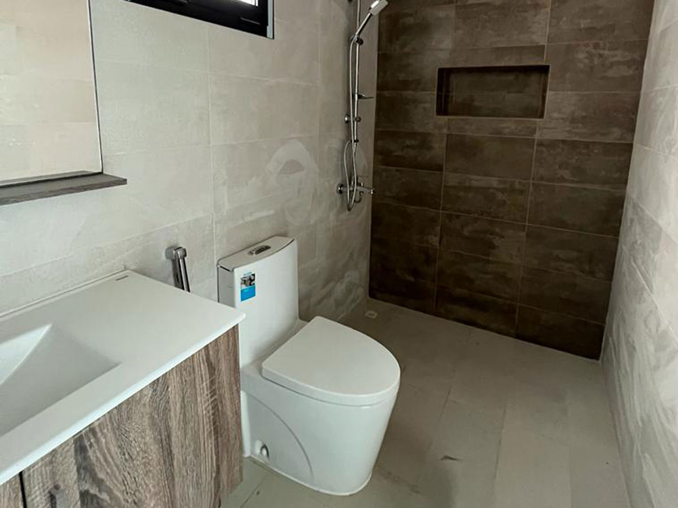 صورة فيلا للبيع في اللوزي #3926 2