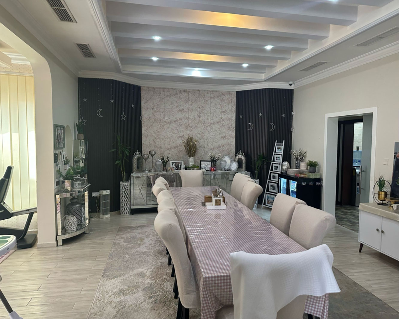 Villa for Sale in Hamad Town Image #4354 1