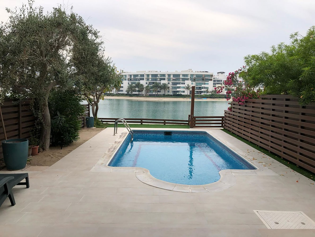 صورة فيلا للإيجار في جزر امواج #5260 0